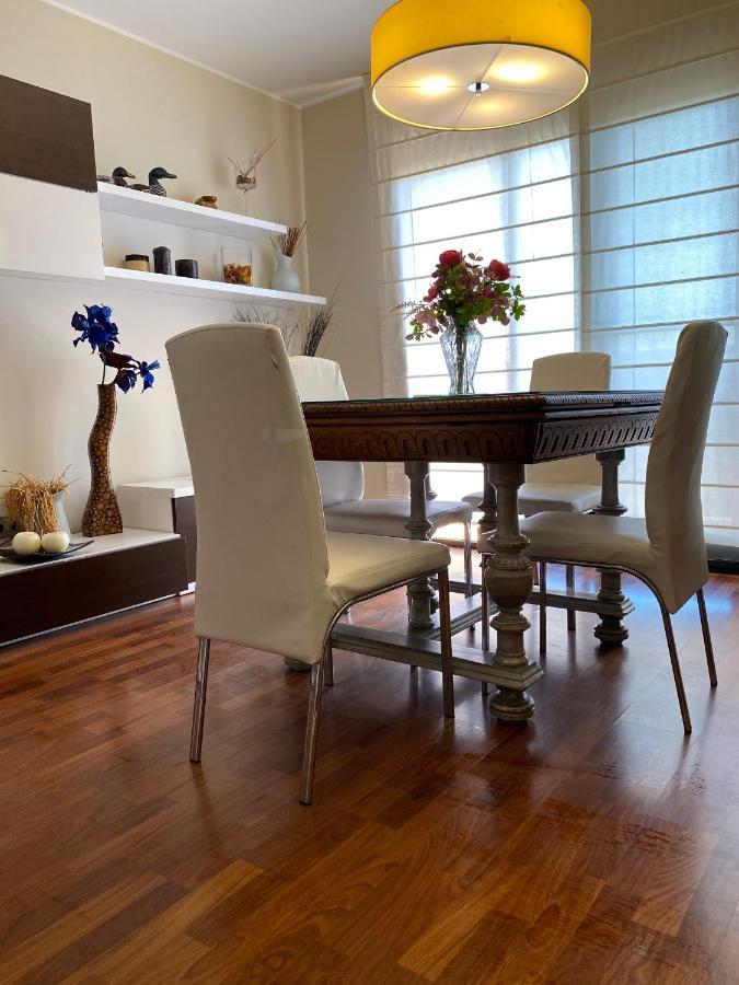 Lo Raconet Apartment เดลแตเบรอ ภายนอก รูปภาพ